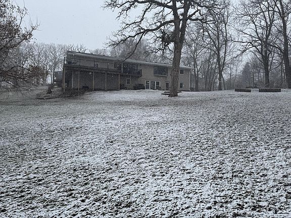 4th image of 21824 Douglas Ave