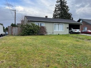 1001 Oakes Ave, Everett, WA 98201