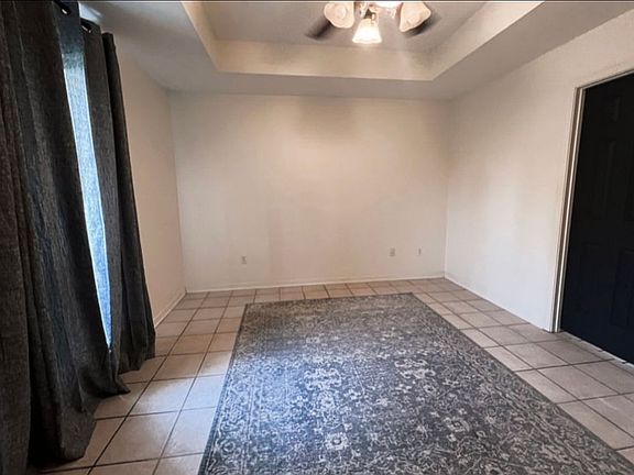 3rd image of 16199 Galvez Ave