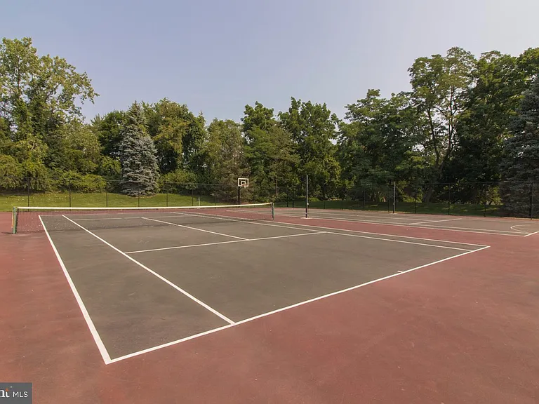 6 Cromwell Dr #107-U-6 — Photo 24