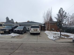 352 Sunset St, Green River, WY 82935