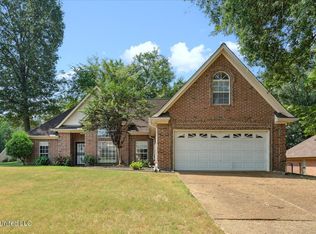 8699 Bell Forrest Dr, Olive Branch, MS 38654