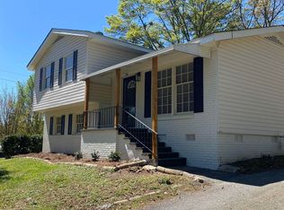 300 Sunnyglen Dr, Greer, SC 29651