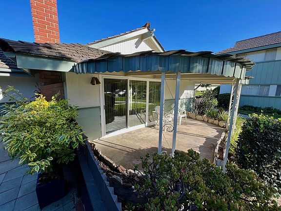 Nadine Street Covered Patio