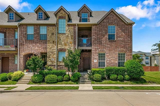 1st image of 1016 Grace Ln