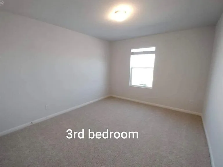13002 Carswell St — Photo 19