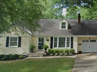 4323 W 70th Ter, Prairie Village, KS 66208