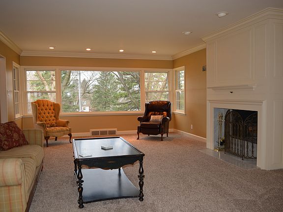 5th image of 3832 Nebraska St