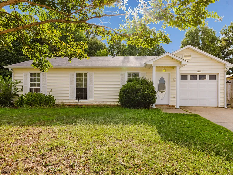 14108 Cherry Hill Dr — Photo 2