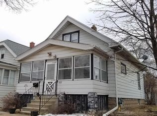 6525 W Mitchell St, West Allis, WI 53214