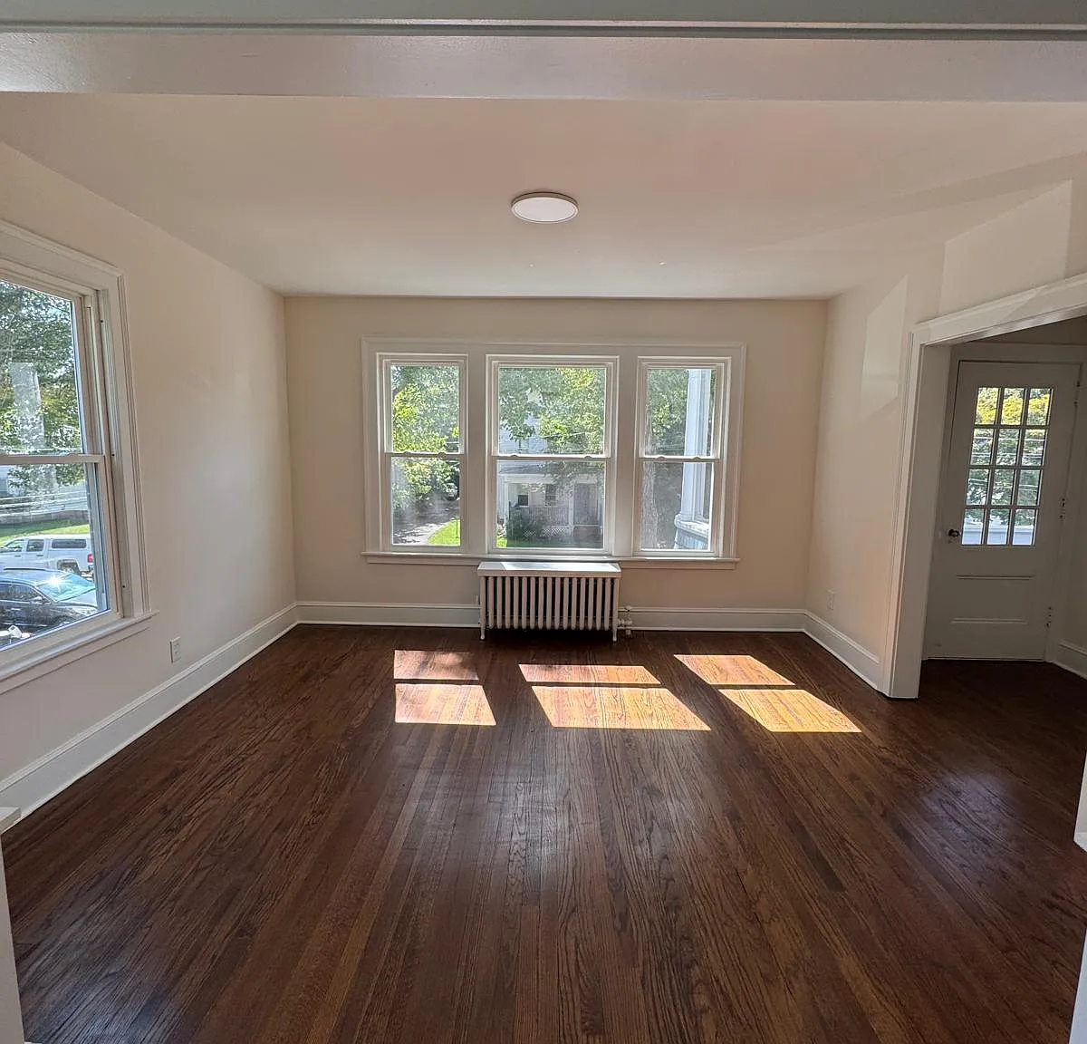 2 bed, $2,000 — Photo 1
