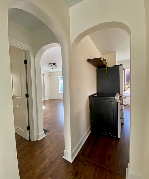 Hallway entry to kitchen, living room, bedroom