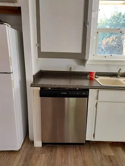 811 N 24th St #811 — Photo 3