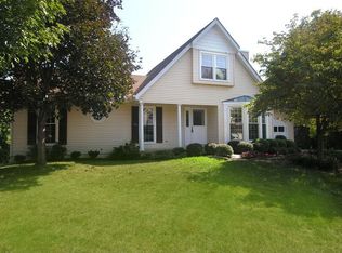 1303 Boulder Crest Ct, Herndon, VA 20170