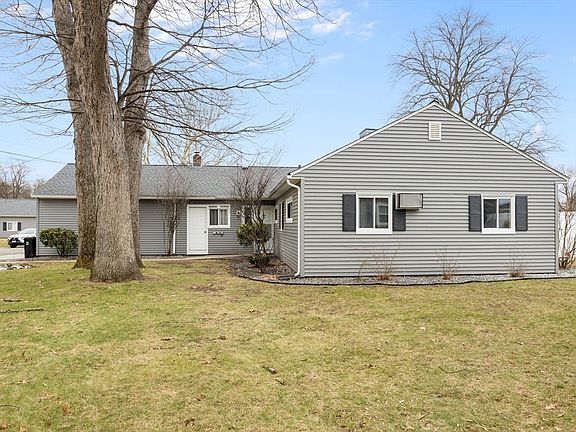 2nd image of 144 Horseshoe Dr Unit 144