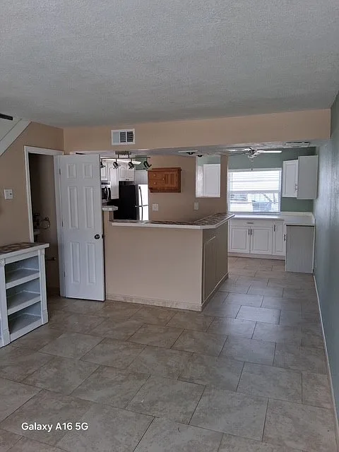 55 Needle Blvd #54