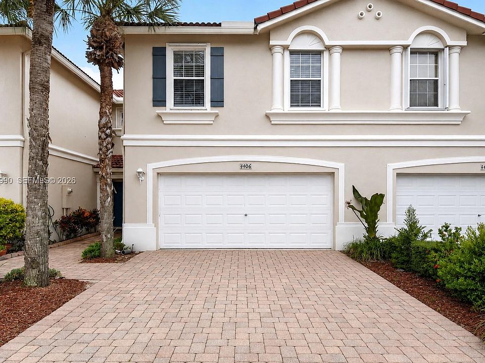 1st image of 4406 Windmill Palm Way