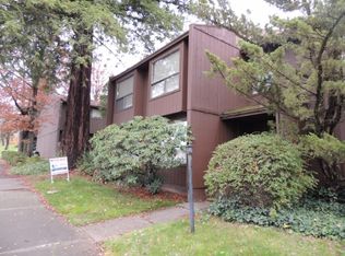 1222 E Jackson St, Medford, OR 97504