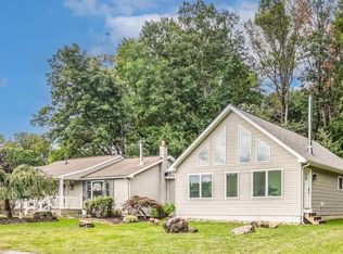 251 Hibernia Rd, Coatesville, PA 19320