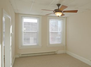 110 S Main St APT 2-C, Nazareth, PA 18064