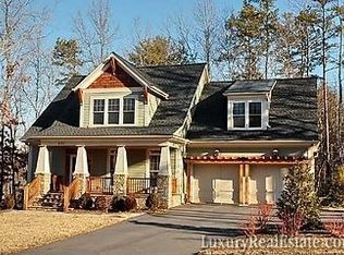 651 Wickhams Fancy Dr, Biltmore Lake, NC 28715