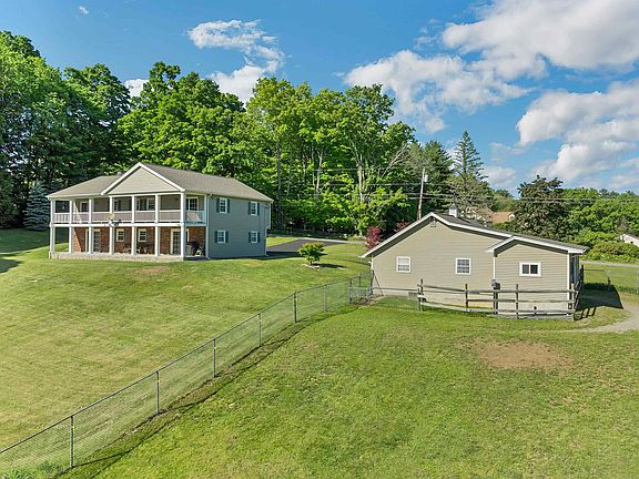 4th image of 107 Kendall Pond Road