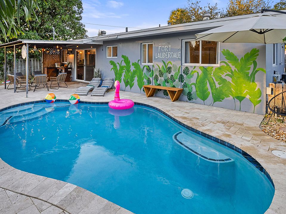 1st image of 1720 SW 32nd Street