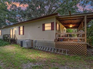 110 SW Count Ct, Lake City, FL 32025