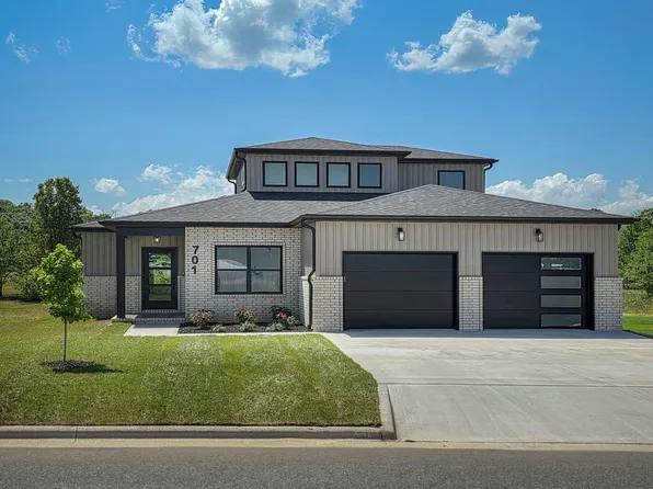 701 N Acacia Avenue, Clever, MO 65631