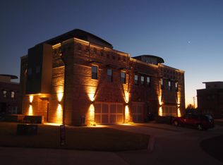 561 S Fretz Ave, Edmond, OK 73003