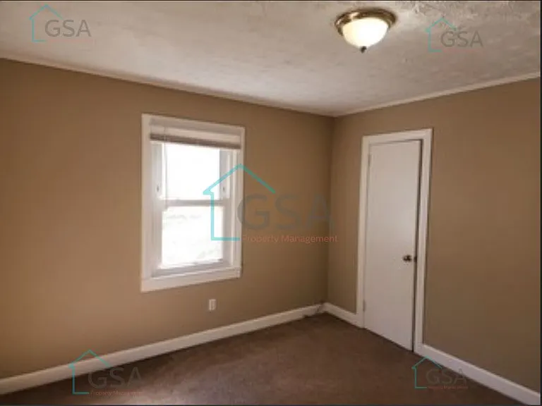 11 Waco St — Photo 6