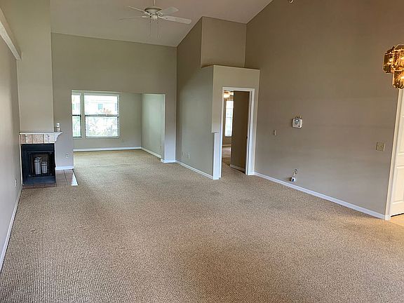 Living/Dining (from Entry)