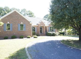 400 Lake Forest Dr SE, Pinehurst, NC 28374