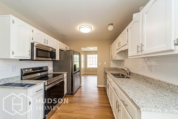 4th image of 5402 Kindle Creek Dr