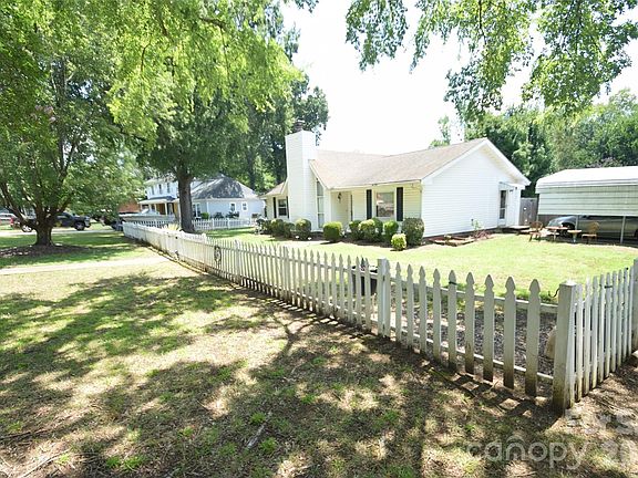 4th image of 12202 Charing Grove Ln