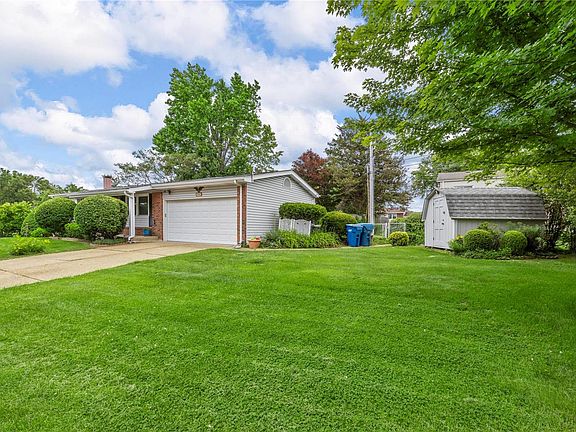 5th image of 12443 Glennoble Dr