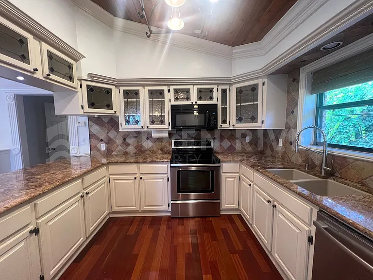 174 Eventide Dr — Photo 22