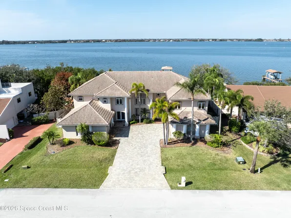 650 Loggerhead Island Dr, Satellite Beach, FL 32937