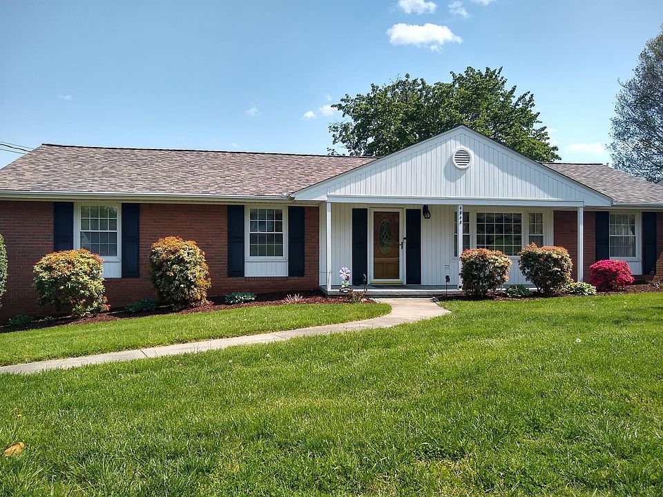 1st image of 4848 Westhill Dr