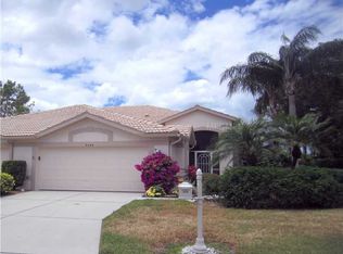 9440 Forest Hills Cir, Sarasota, FL 34238