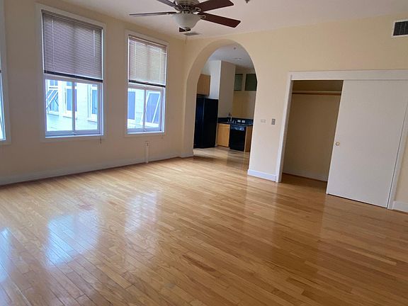 4th image of 210 S 1st St Unit 512