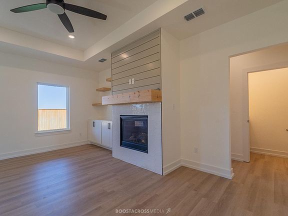 5th image of 1013 N Grover Ave