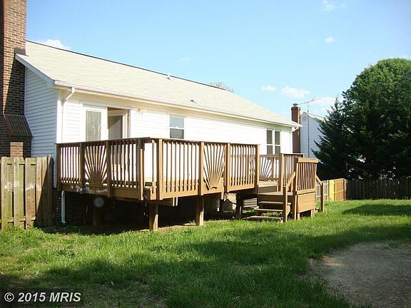 Exterior (Rear)
