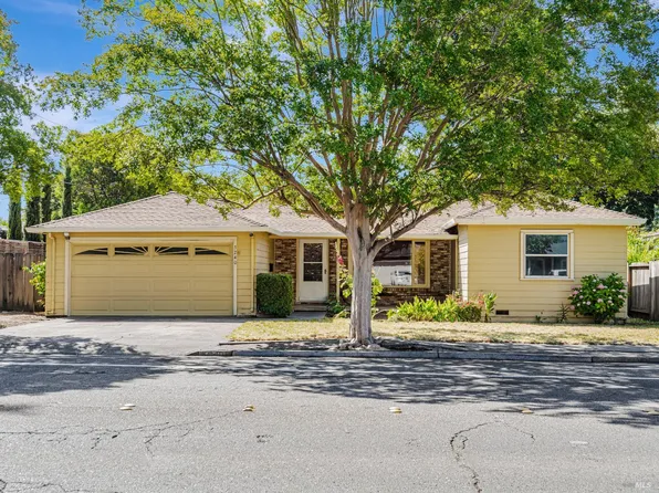 3240 Montgomery Drive, Santa Rosa, CA 95405