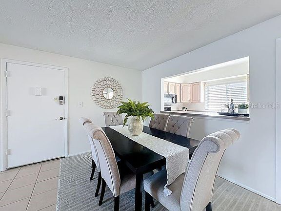 5th image of 626 Orange Dr APT 242