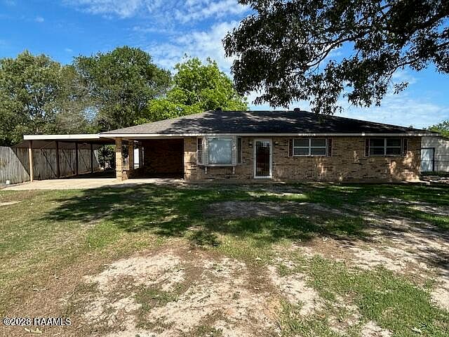 1st image of 985 Heidi B Rd