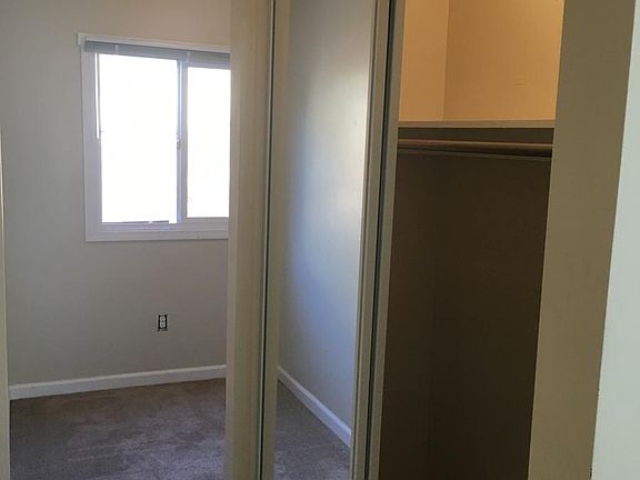 4th image of 1694 Grand Ave