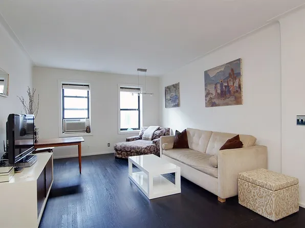 504 Grand Street image 1 of 4