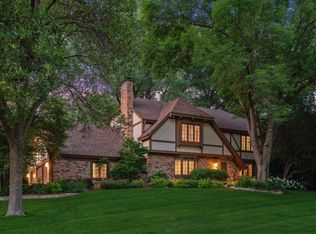 6512 Willow Wood Rd, Edina, MN 55436