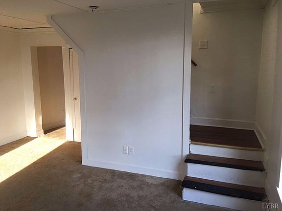 4th image of 4 Beverly St